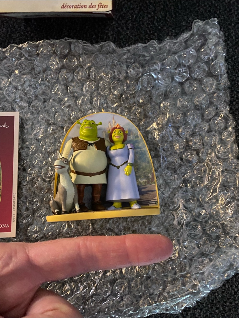 NWB Hallmark Green and Purple Shrek Family Ornament - Picture 5 of 6